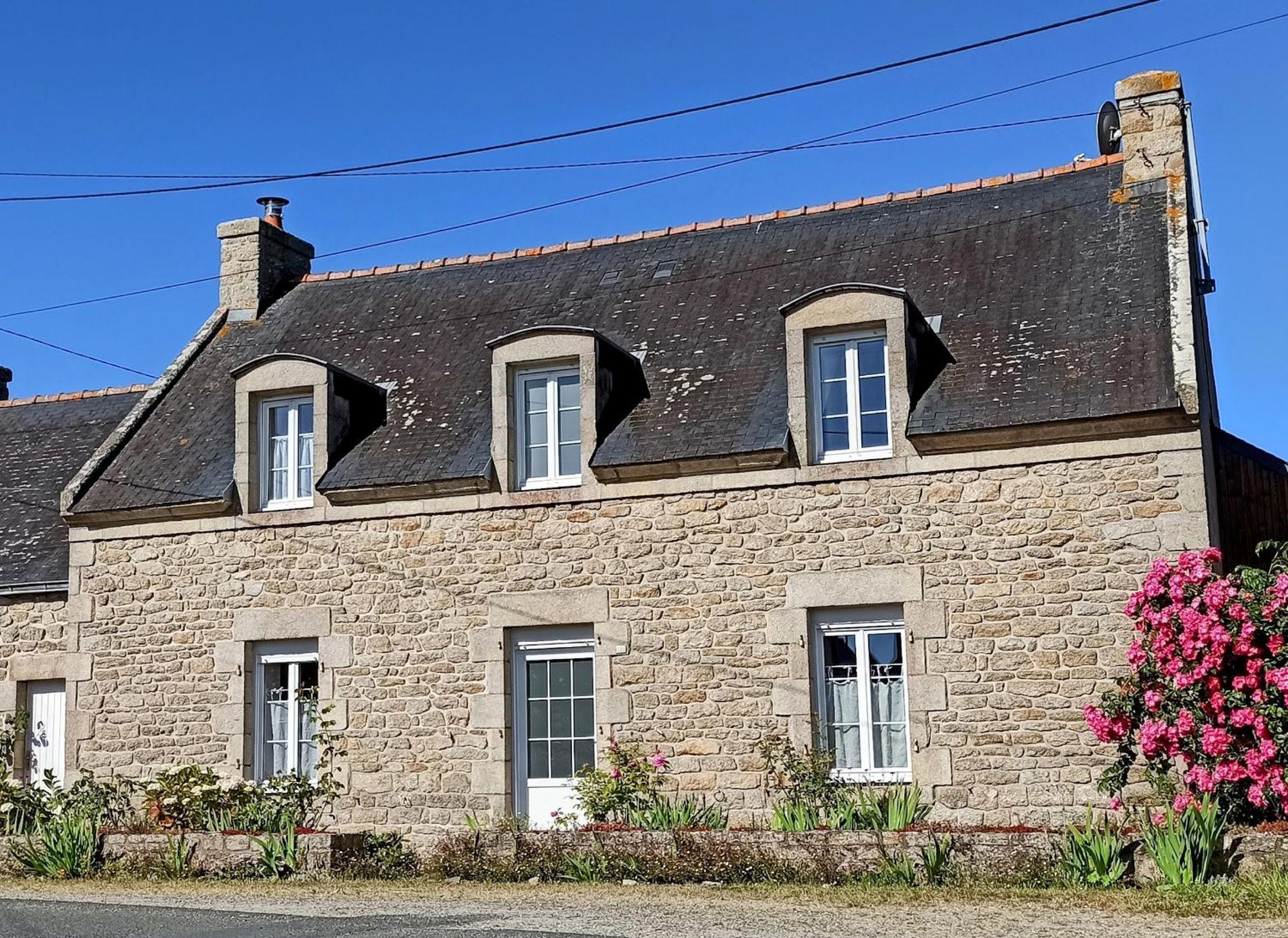 Charmante Longere Bigoudene Penmarcʼh